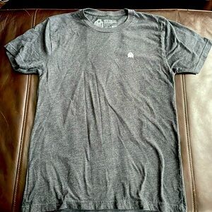 Into The AM Men’s Dark Gray T Shirt. Size Small
